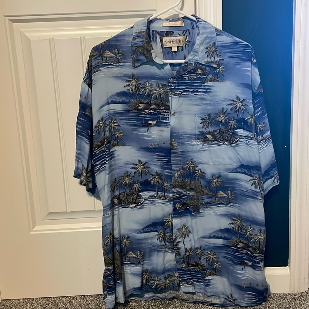 Men’s Hawaiian polo